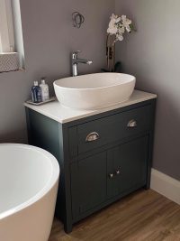 800 wide vanity unit with countertop, 1 Drawer and 2 Doors
