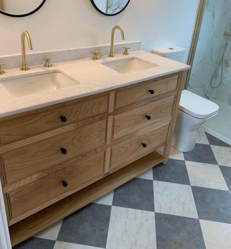 Chelmsford Oak Large Bathroom Vanity Unit | Double Undermounted Basins