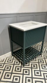 Bailey Single Vanity Unit | One Reeded Drawer | Undermounted Basin